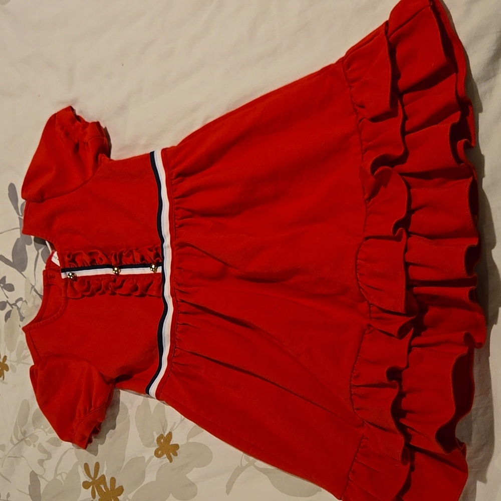 Girls dress